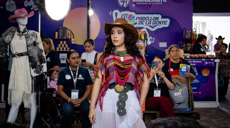 EL TALENTO LOCAL BRILLA EN EL MIÉRCOLES DE MODA DE LEÓN