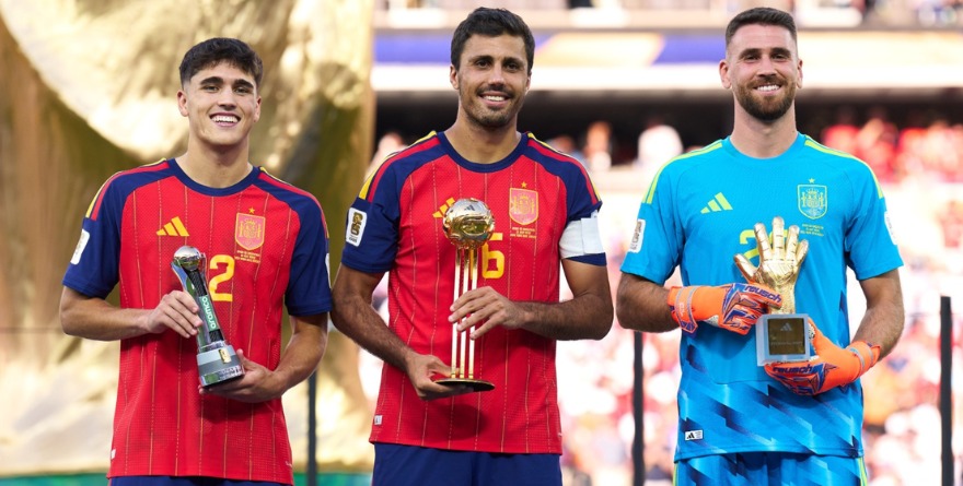 ACAPARACIÓN DE PREMIOS: ESPAÑOLES DOMINAN EL MUNDIAL