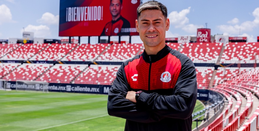 EL ATLÉTICO DE SAN LUIS INCORPORA A FELIPE MORA AL ATAQUE
