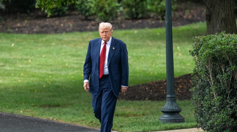 GABINETE ANALIZA CON TRUMP INTENSIFICACIÓN DE ACCIONES CONTRA IRÁN