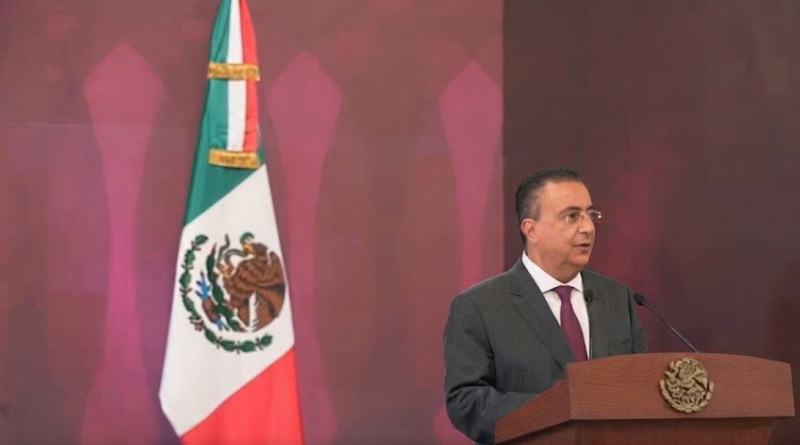 GÓMEZ-MONT ADVIERTE QUE CASO CONTRA RUFFO ESTÁ CON ALFILERES