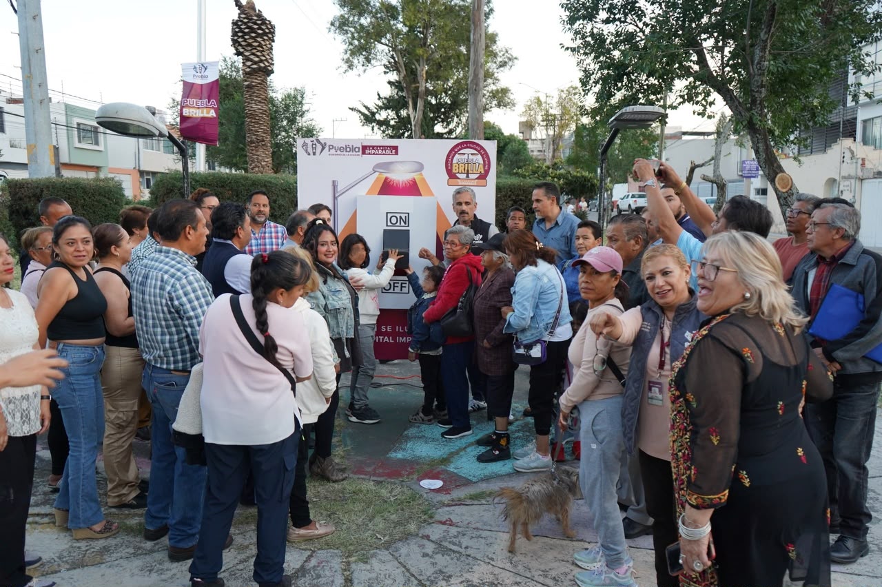 LA MODERNIZACIÓN DEL 100% EN ALUMBRADO PÚBLICO DE LA COL. REFORMA ES DE PEPE CHEDRAUI