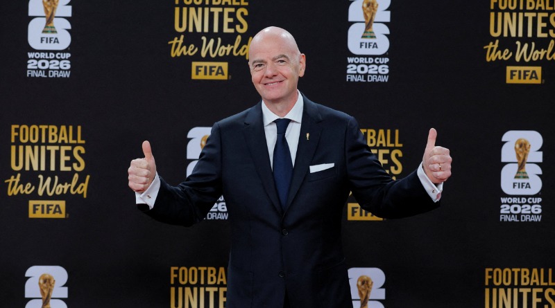 MIENTRAS INFANTINO SE DIVIERTE ALABANDO A MARRUECOS