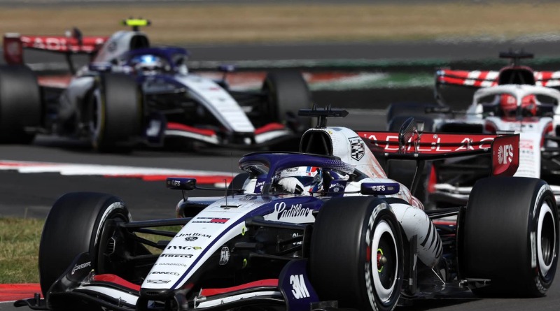 PÉREZ SE ESTABLECE COMO LÍDER POR EXPERIENCIA CON VERSTAPPEN
