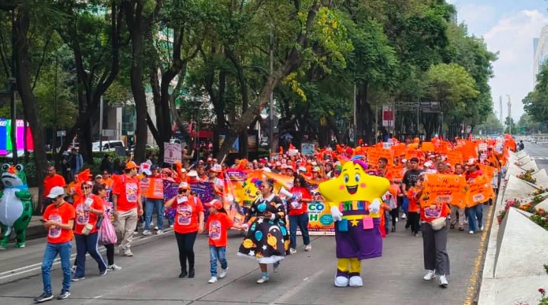 PRIMERA MARCHA EN CDMX RECLAMA ATENCIÓN URGENTE AL TDAH