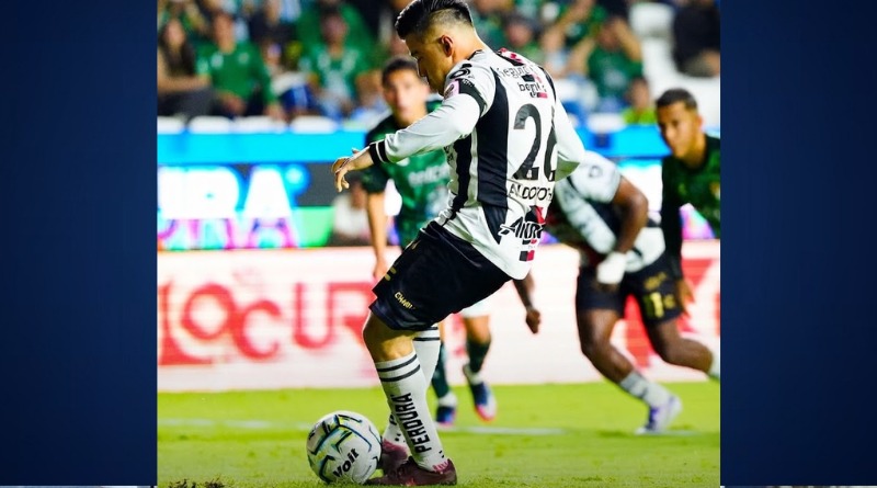 PRODI DEBUTA TRIUNFALMENTE CON EL ATLAS EN PARTIDO CARDIACO