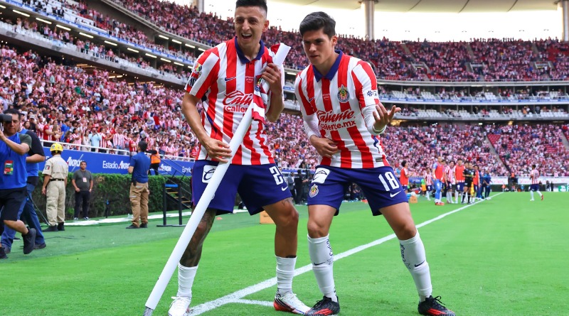 VICTORIA TARDÍA DE CHIVAS SOBRE JUÁREZ