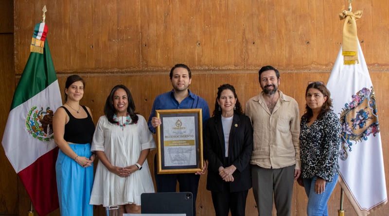 GALARDONAN CUENTO SOBRE LA FRONTERA EN LEÓN