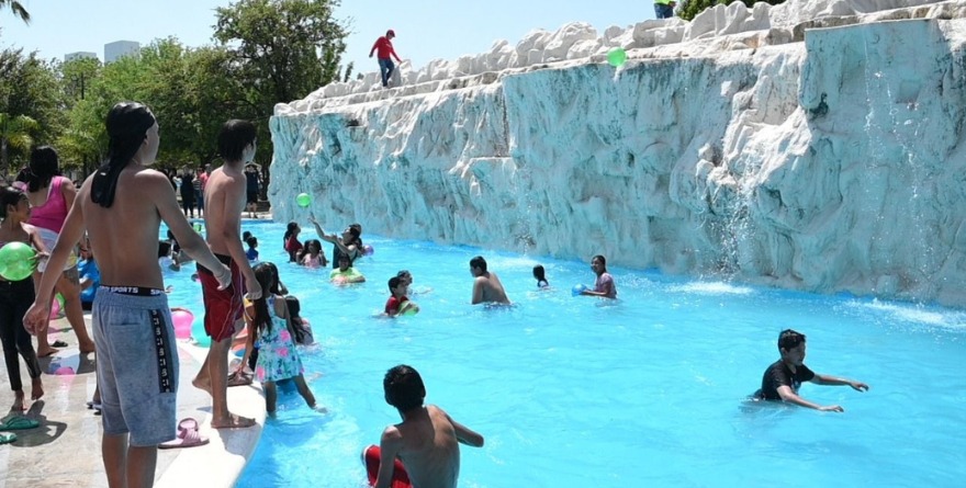 ALBERCAS CUENTAN CON 1.2 MILLONES DE PASEANTES