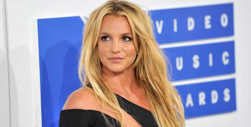 BRITNEY SPEARS CONFIESA SENTIRSE COMO UNA MADRE FRACASADA