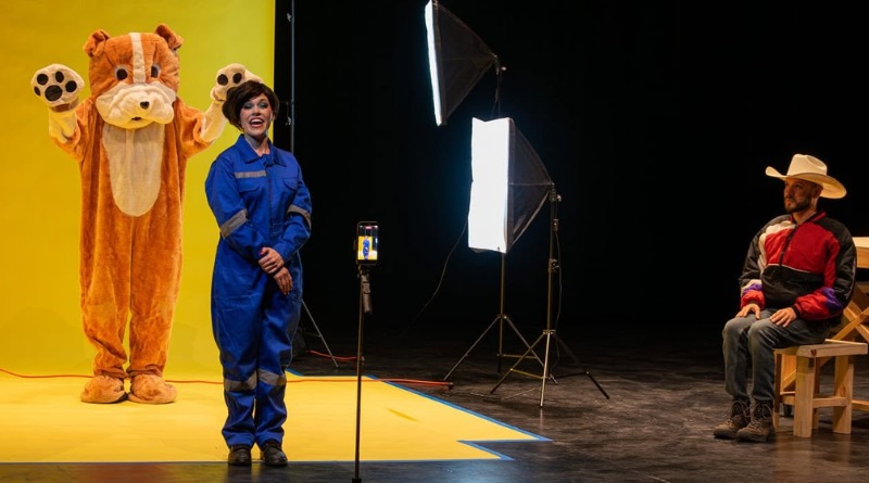 BUSCANDO TEATRO EN EL MUNDO DE LOS ALGORITMOS