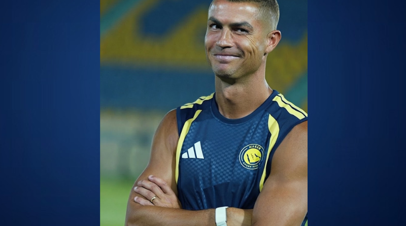 CRISTIANO RONALDO OSTENTA SU ANILLO EN PARÍS