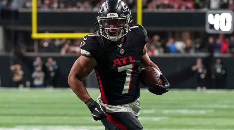 DAN FALCONS ASEGURAN A BIJAN ROBINSON CON MILLONARIA EXTENSIÓN