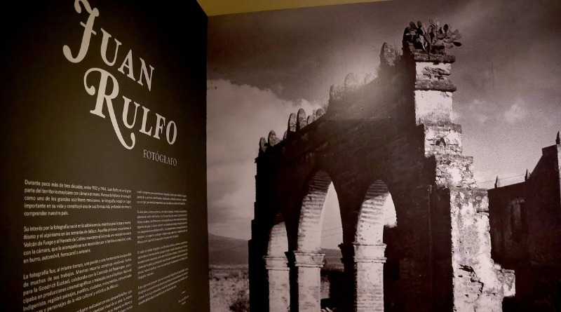 DESOLACIÓN E IDENTIDAD DEFINEN EL SELLO DE LA EXPO DE RULFO