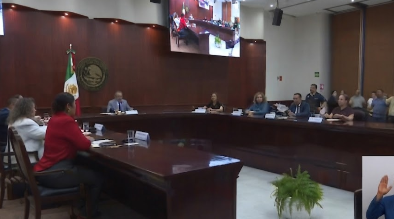EL CONGRESO DE SINALOA ABORDA CUESTIÓN DE LICENCIA DE ROCHA
