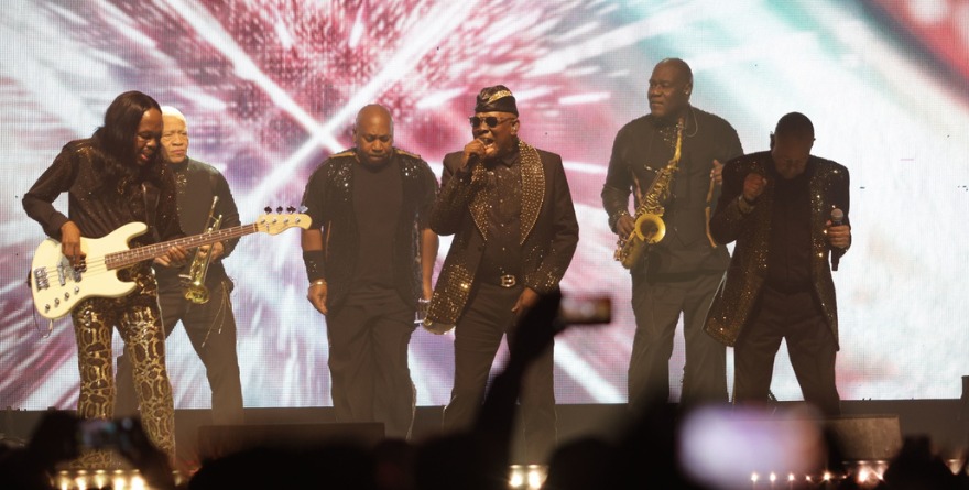 EMERGENCIA MÉDICA CAUSA CANCELACIÓN DE CONCIERTO DE EARTH, WIND & FIRE