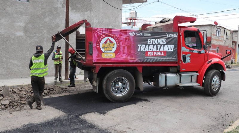 REHABILITACIÓN VIAL EN EMILIANO ZAPATA PROSIGUE SU EJECUCIÓN