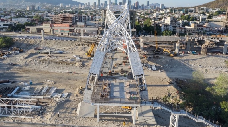 EN CONSTRUCCIÓN LA CONEXIÓN DEL PUENTE ‘PARCHADO’ SOBRE MORONES