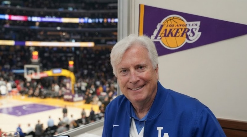 EX PROPIETARIO DE LAKERS INVESTIGADO POR ESTAFA DE 21 MIL MDD