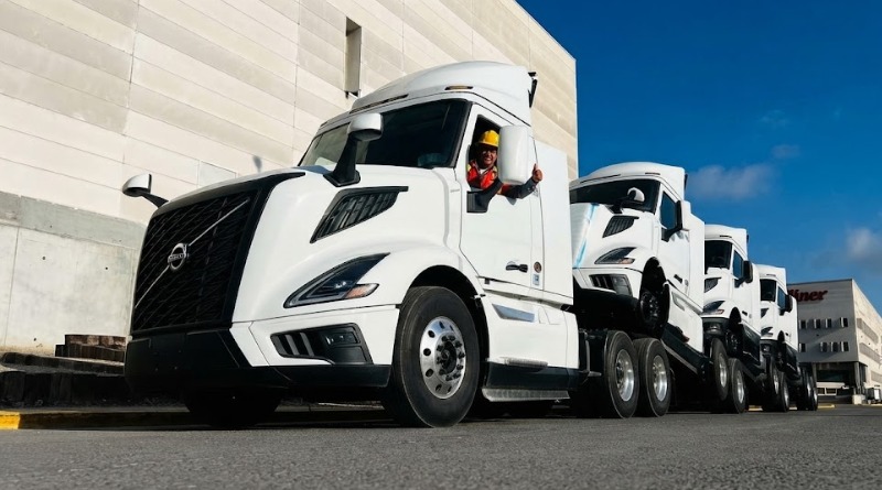 EXPORTACIONES VOLVO DESPEGAN POR PUENTE COLOMBIA