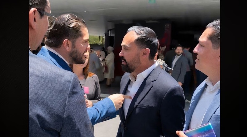 INSULTOS Y JALONEOS SE INTERCAMBIAN ENTRE DIPUTADOS
