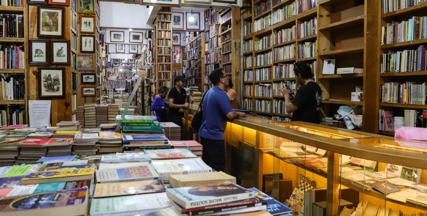 LIBRERÍAS DE VIEJO QUE PERSISTEN Y LUCHAN