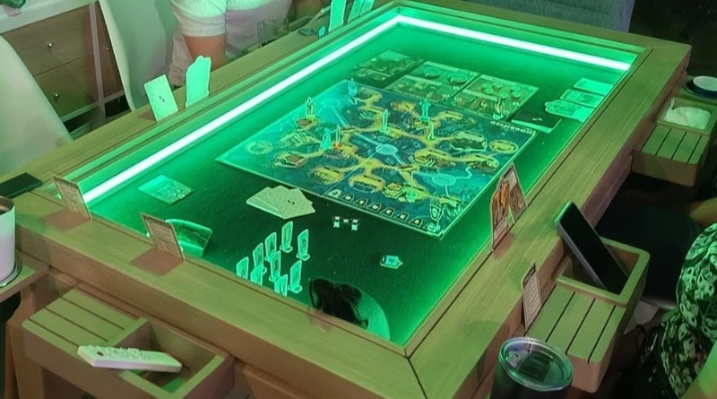MESAS PARA JUEGOS ARTESANALES CREADAS POR INGENIO TAPATÍO