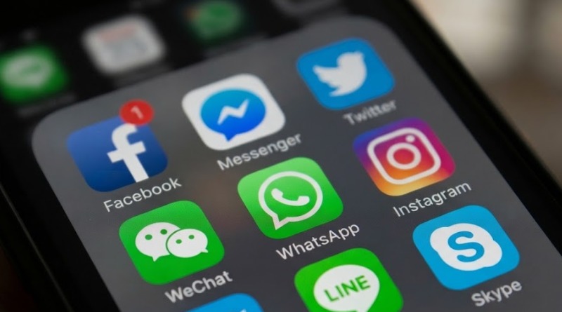 PROHIBICIÓN DE REDES A MENORES DE 15 AÑOS FRENADA POR FRANCIA
