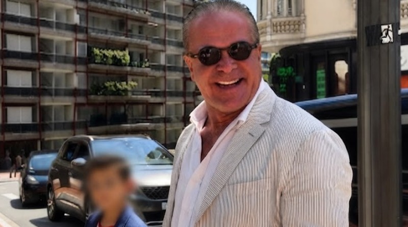 ROCHA CANTÚ EN PASEO MIENTRAS FGR ABRE INDAGATORIA