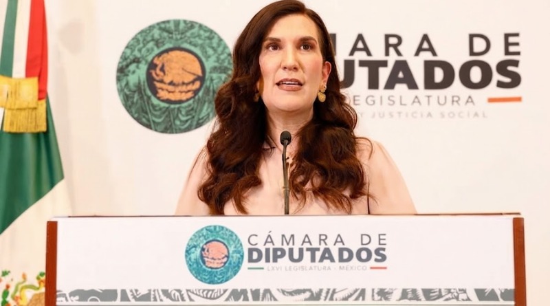 SESIÓN DE LA PERMANENTE A CARGO DE KENIA LÓPEZ