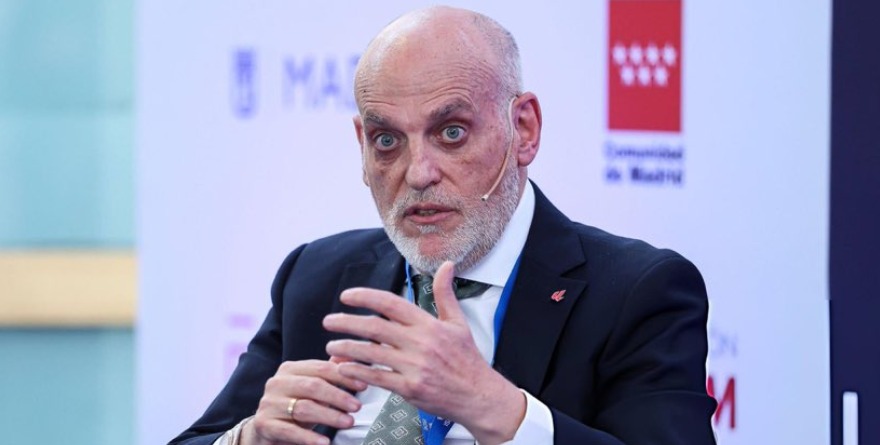 TEBAS INSTA A INFANTINO A ABANDONAR LA FIFA