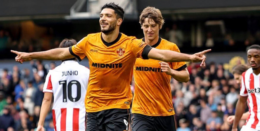 WOLVERHAMPTON SE LLEVA LA VICTORIA CON RAÚL JIMÉNEZ