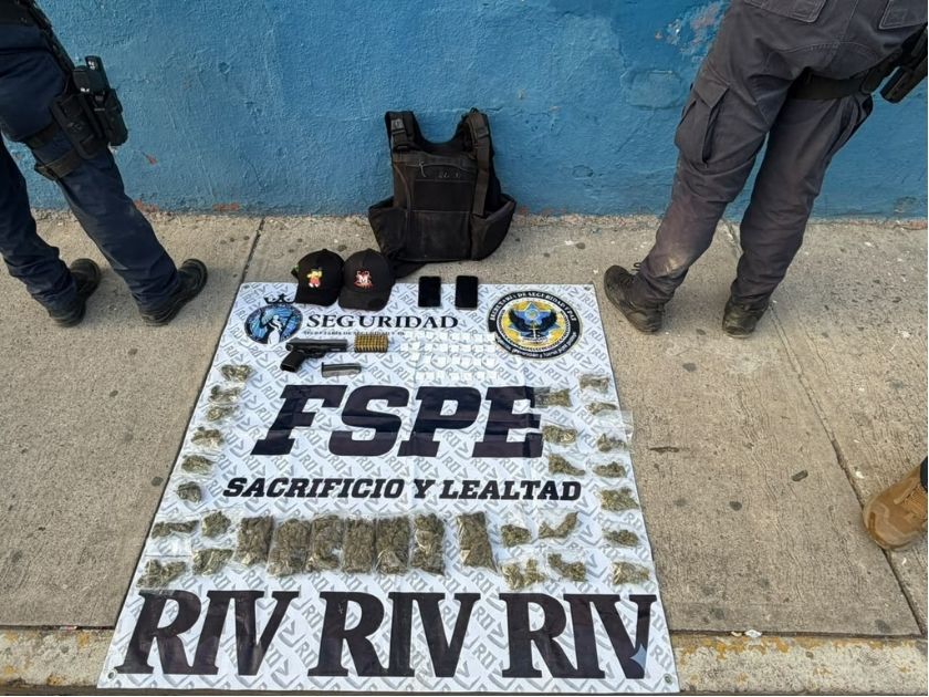 CAEN DOS CON ARMAS Y DROGA EN ACÁMBARO Y JUVENTINO ROSAS