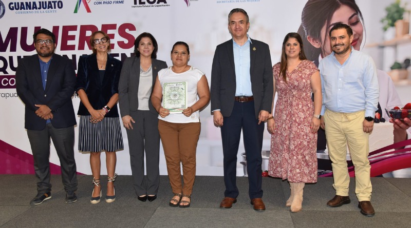 IMPULSAN LA AUTONOMÍA ECONÓMICA FEMENINA