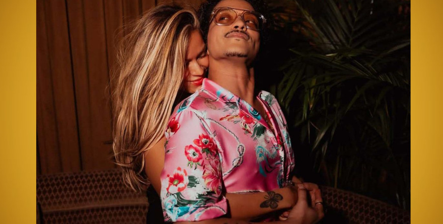 BRUNO MARS Y KAROL G AVIVAN ESPECULACIONES DE ROMANCE