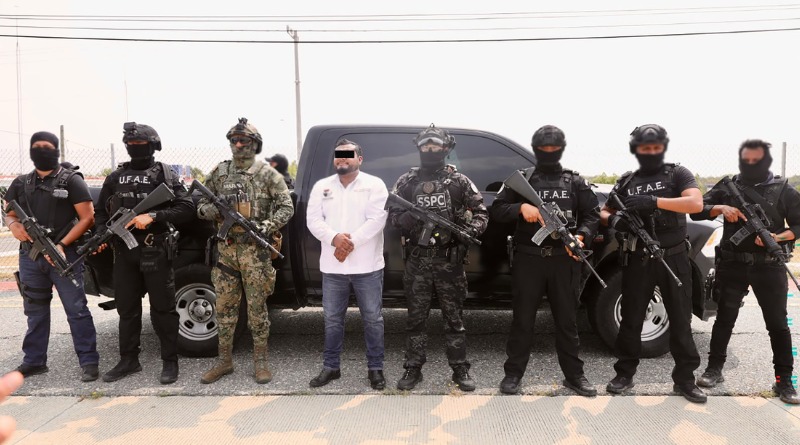 CAE ALCALDE DE JUCHITÁN POR NARCO Y EXTORSIÓN
