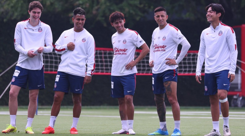 CHIVAS ENFRENTA AL ATLAS EN LA J7: HORARIO Y DÓNDE VERLO