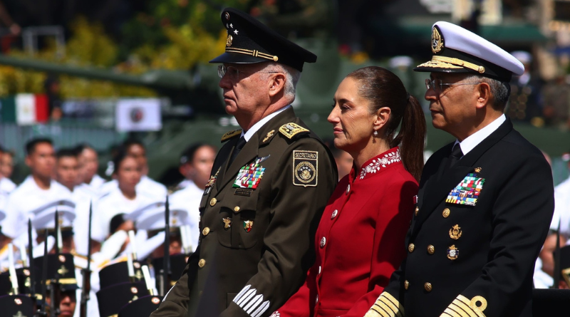 DESTACA SHEINBAUM SOBERANÍA EN DESFILE