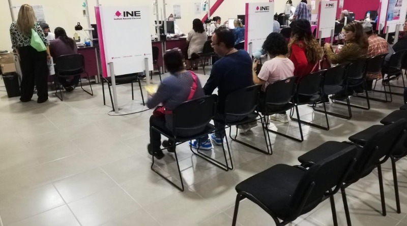 INE ABANDONA DEFINITIVAMENTE EL COLOR ROSA