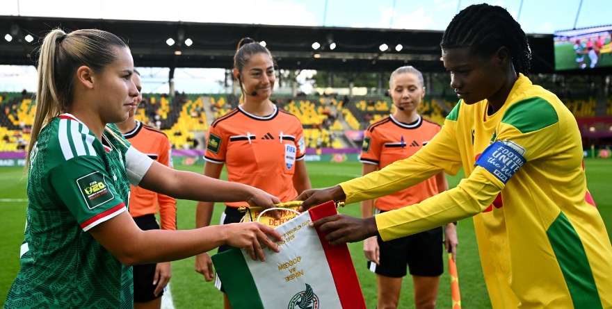 MÉXICO Y SU AMARGO DEBUT ANTE BENÍN