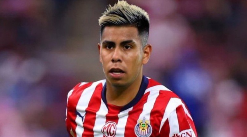 NO HAY COMPLACENCIA EN CHIVAS ASEGURA ÁLVAREZ
