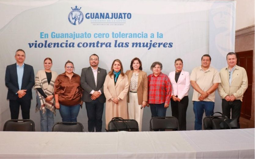 CAPACITAN AL 100% DE LAS UNIDADES DE GÉNERO