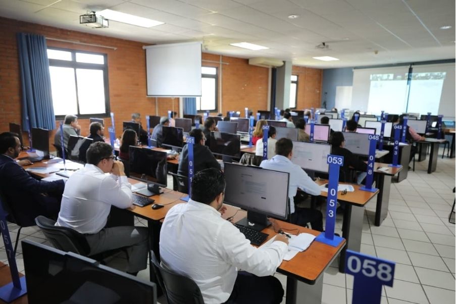 COMPITEN 89 ASPIRANTES POR 22 NOTARÍAS