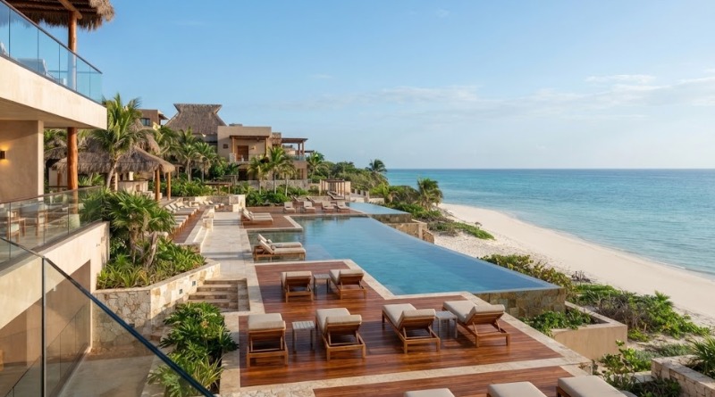 GOLPEA CRISIS TURÍSTICA A QUINTANA ROO