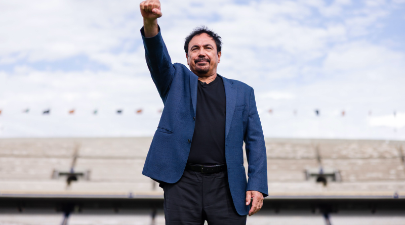 HUGO SÁNCHEZ CUMPLE 50 AÑOS DESDE SU DEBUT